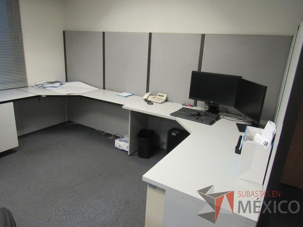 Lote 199 - Estación de trabajo para 2 personas con mampara alta - Imagen 7
