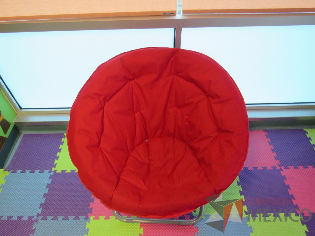 Lote 216 - 2 Puffs en forma de cuadrado y 2 sillones de tela - Imagen 12
