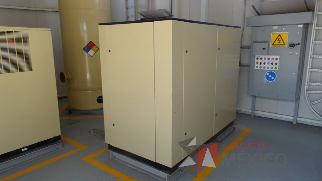 Lote 002 - Compresor de velocidad constante 60 HP/ 253 CFM, tornillo aire lubricado - Imagen 5