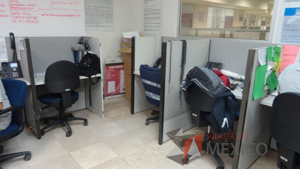 Lote 125 - Estación de trabajo para 8 personas tipo call center - Imagen 2