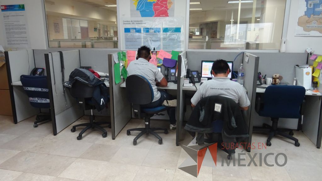 Lote 125 - Estación de trabajo para 8 personas tipo call center - Imagen 3