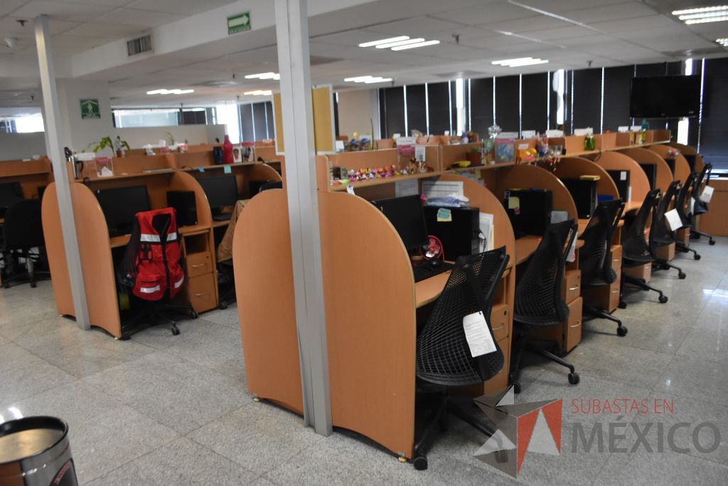 Lote 036 - 2 Estaciónes de trabajo para 14 personas tipo call center - Imagen 11
