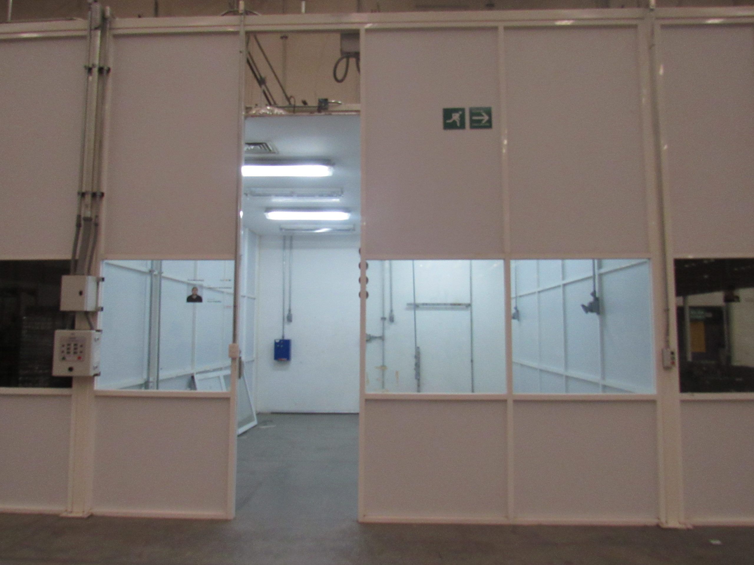 Lote 079 - Estructura Modular para Oficinas con Puertas y Ventanas,103 m2, 17.8 mts x 5.8 mts x 4.5 mts - Imagen 26