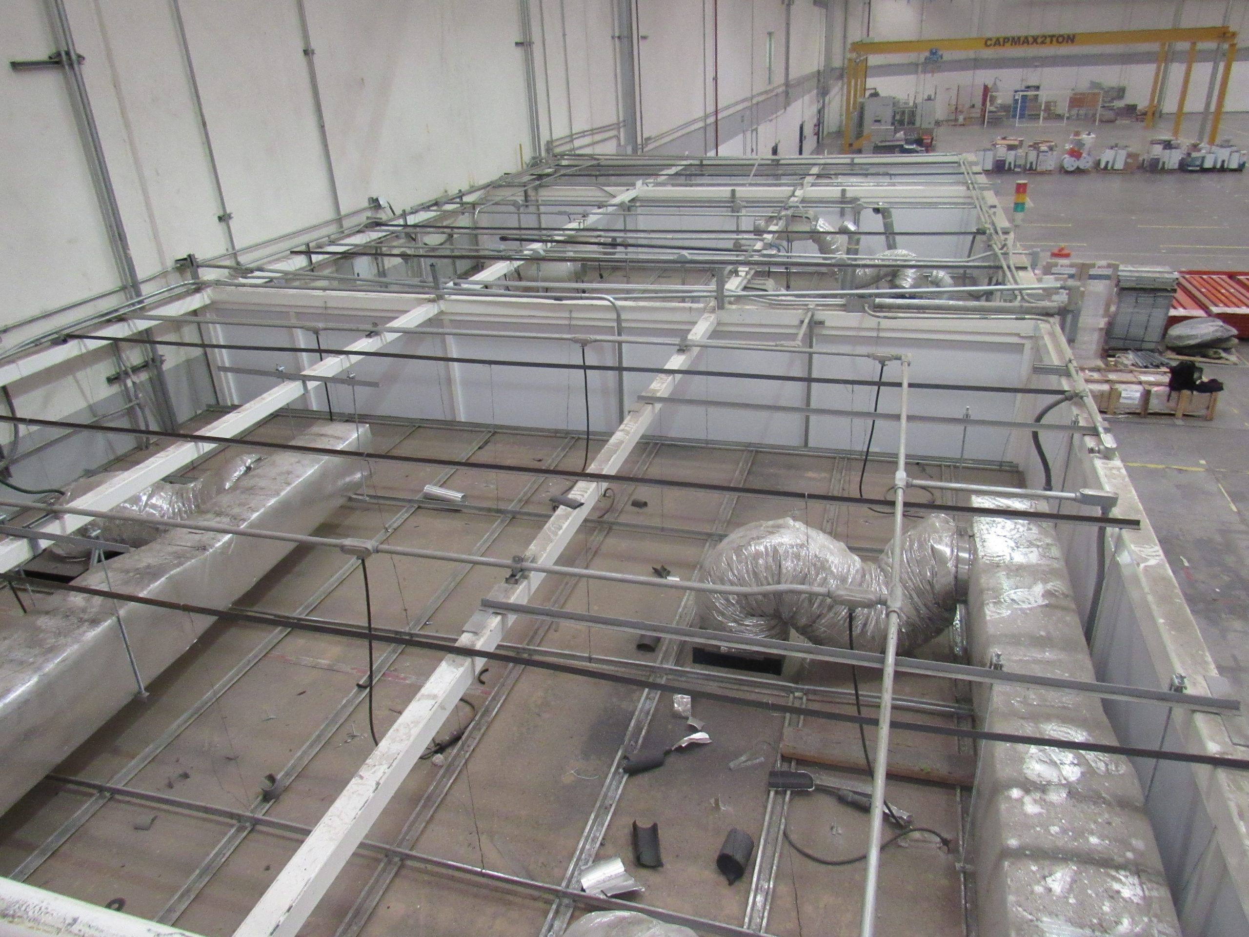 Lote 079 - Estructura Modular para Oficinas con Puertas y Ventanas,103 m2, 17.8 mts x 5.8 mts x 4.5 mts - Imagen 31