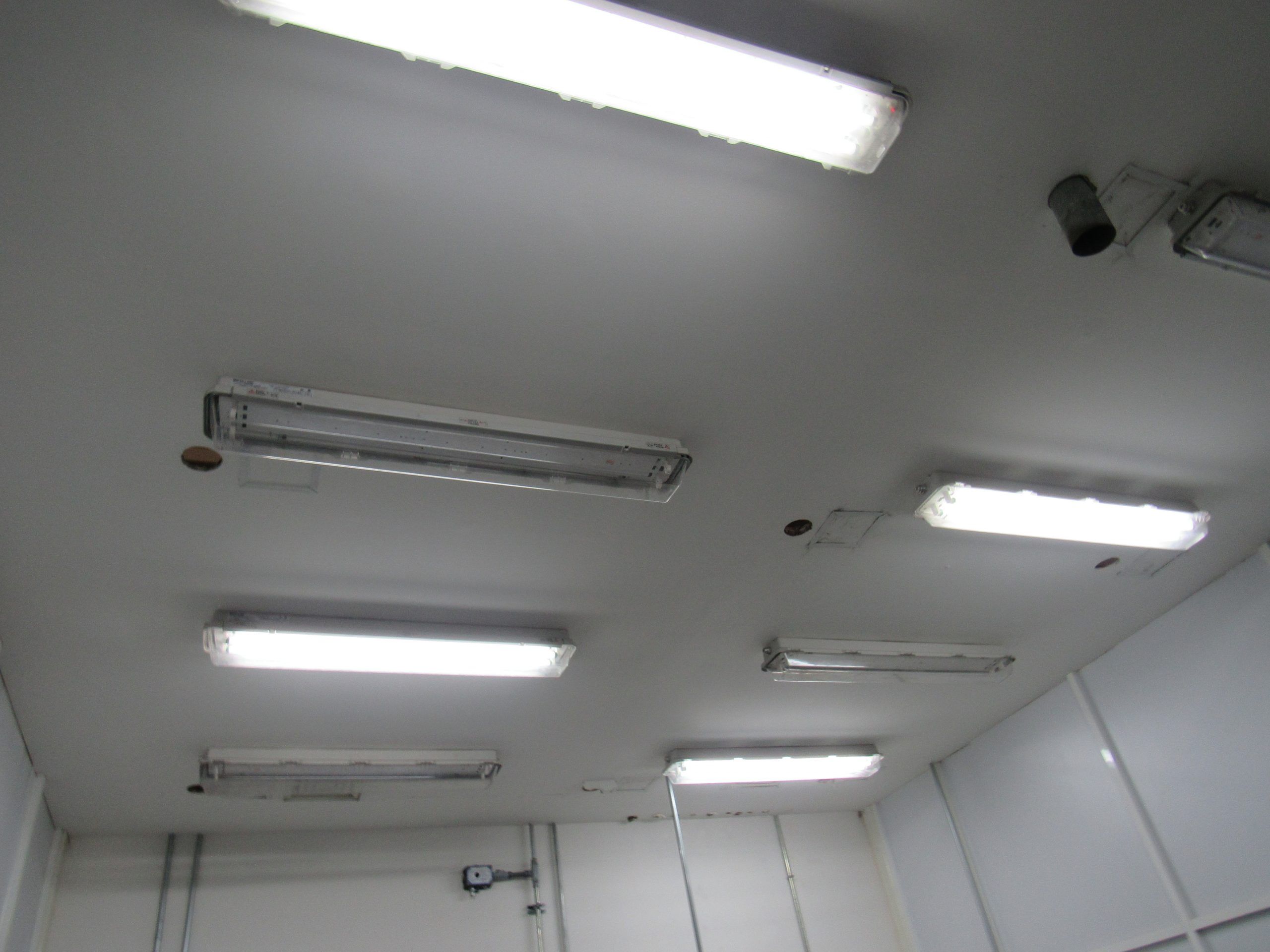 Lote 079 - Estructura Modular para Oficinas con Puertas y Ventanas,103 m2, 17.8 mts x 5.8 mts x 4.5 mts - Imagen 18