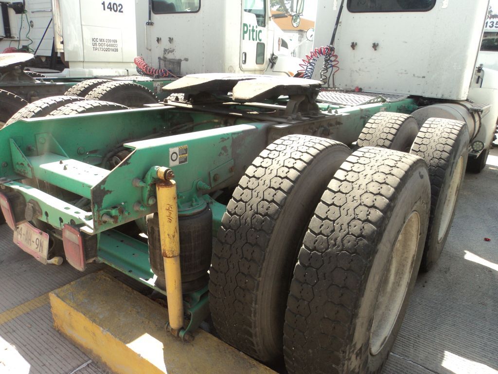 Lote 002 - Tractocamión Kenworth 2013 PX-8, Fuller 10 Vel., 40,000 lbs. - Imagen 13