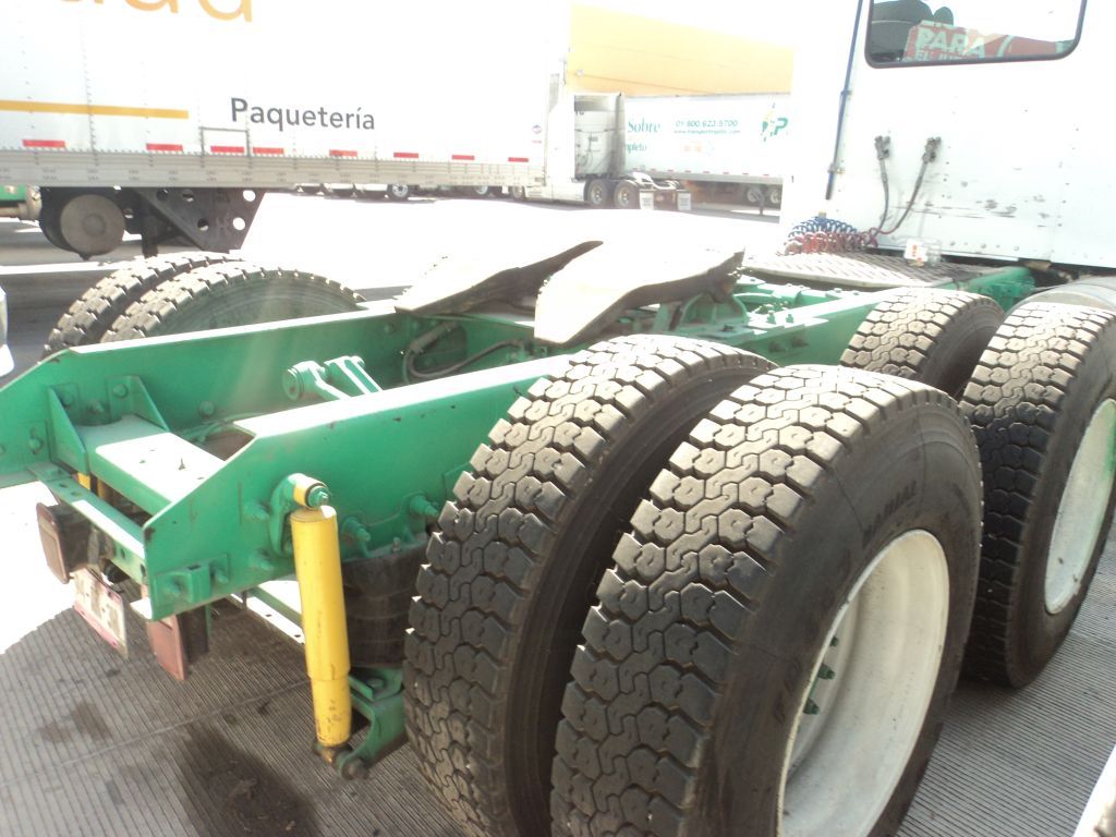 Lote 004 - Tractocamión Kenworth 2013 PX-8, Fuller 10 Vel., 40,000 lbs. - Imagen 11