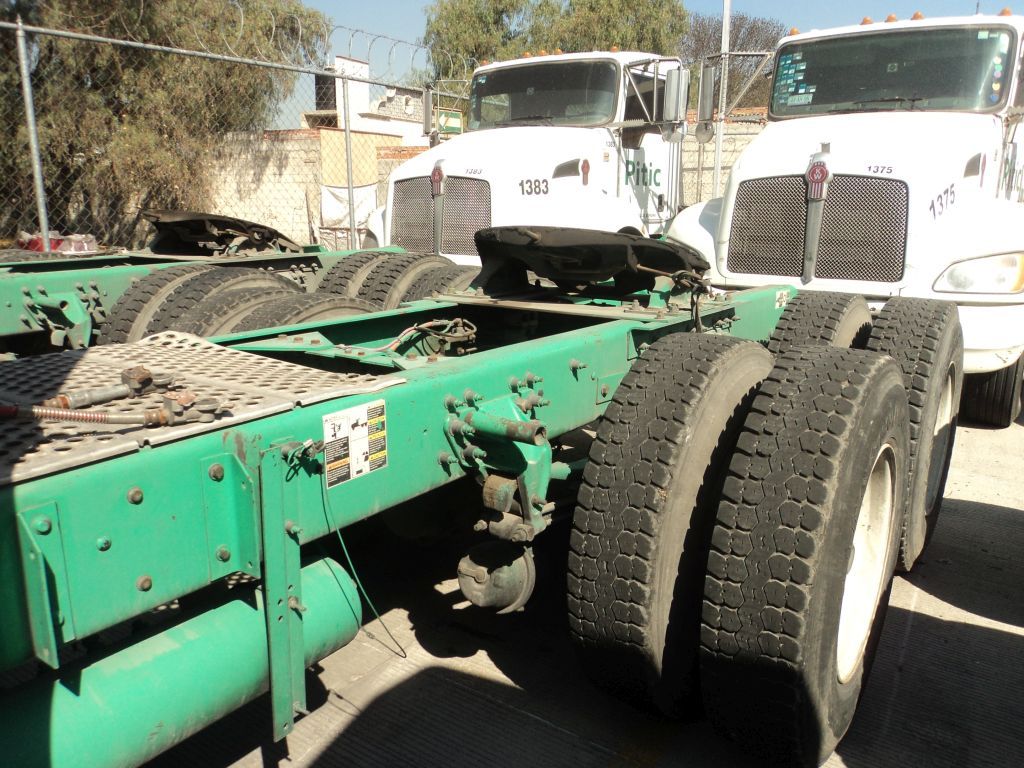 Lote 005 - Tractocamión Kenworth 2013 PX-8, Fuller 10 Vel., 40,000 lbs. - Imagen 14
