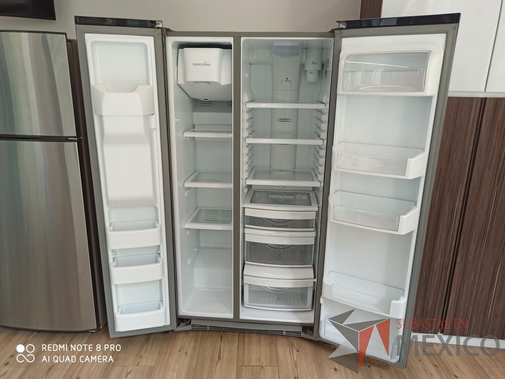 Lote 087 - Refrigerador marca Mabe ,con 2 puertas . Modelo: IOM23WGZGS - Imagen 12