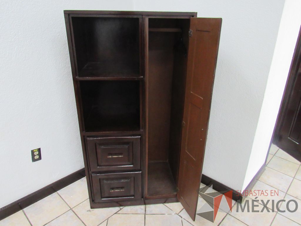 Lote 022 - Gabinete con 2 cajones y 1 puerta de madera color café - Imagen 5