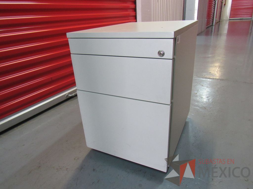 Lote 003 - Credenza con 2 cajones, Archivero vertical y 2 Base metálica - Imagen 5
