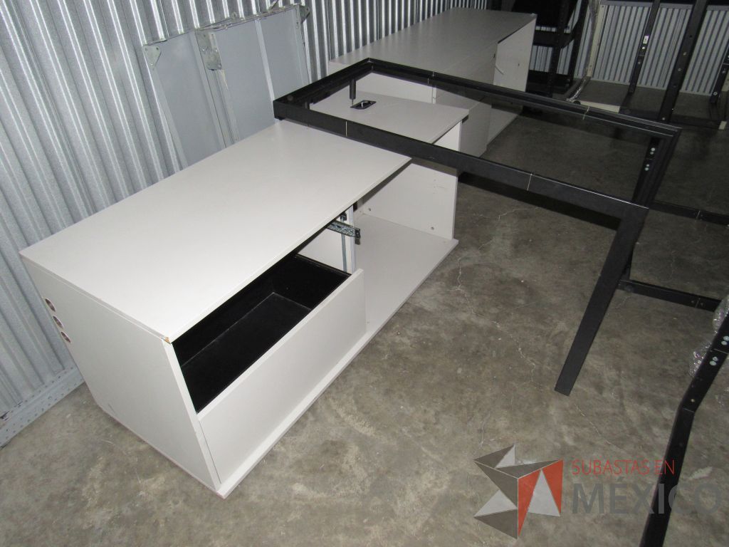 Lote 003 - Credenza con 2 cajones, Archivero vertical y 2 Base metálica - Imagen 26