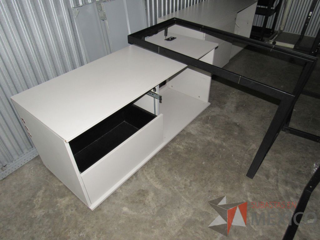 Lote 003 - Credenza con 2 cajones, Archivero vertical y 2 Base metálica - Imagen 27