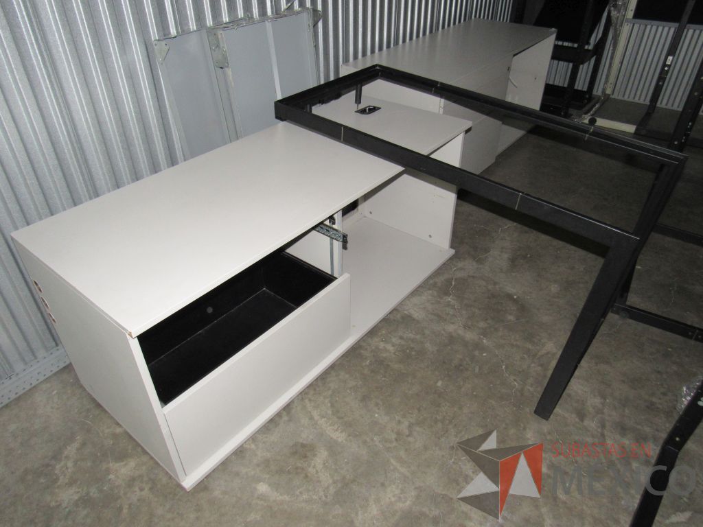 Lote 003 - Credenza con 2 cajones, Archivero vertical y 2 Base metálica - Imagen 28