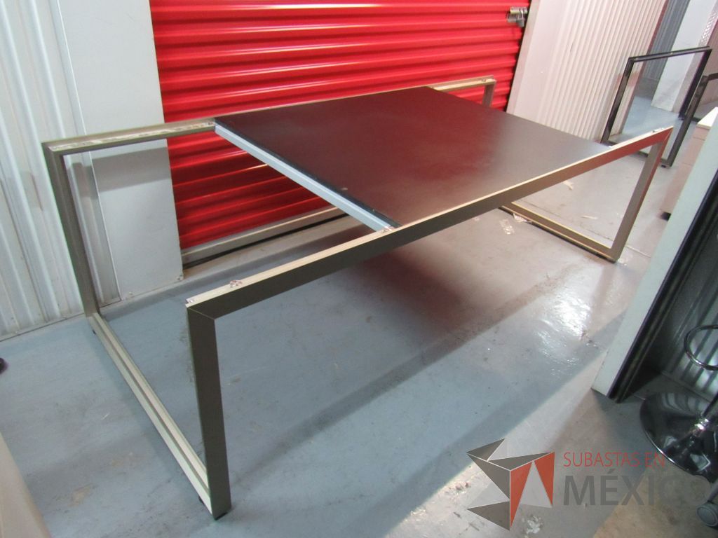 Lote 007 - Archivero vertical de 2 cajones y Base metálica para cubierta color café - Imagen 11