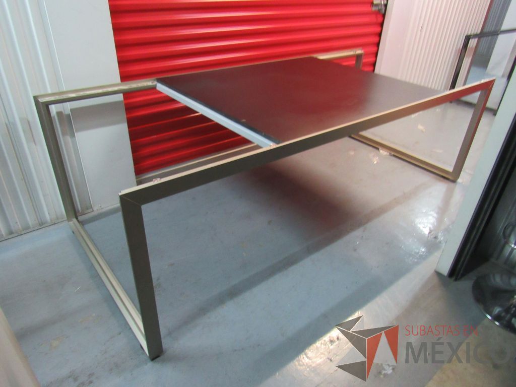 Lote 007 - Archivero vertical de 2 cajones y Base metálica para cubierta color café - Imagen 16