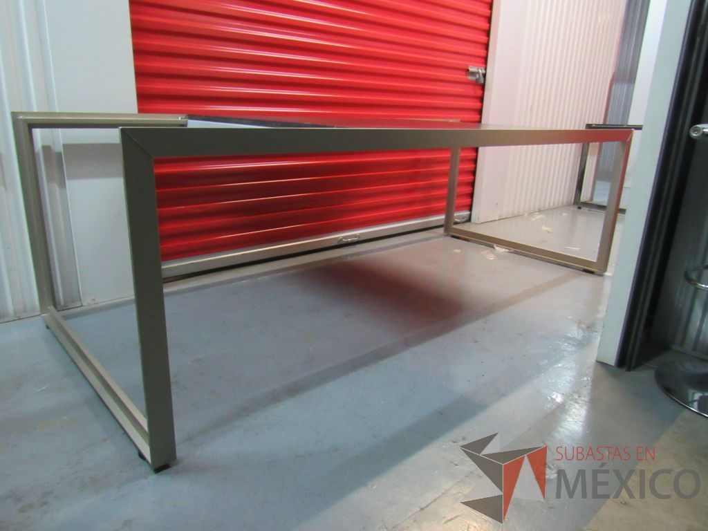 Lote 007 - Archivero vertical de 2 cajones y Base metálica para cubierta color café - Imagen 18
