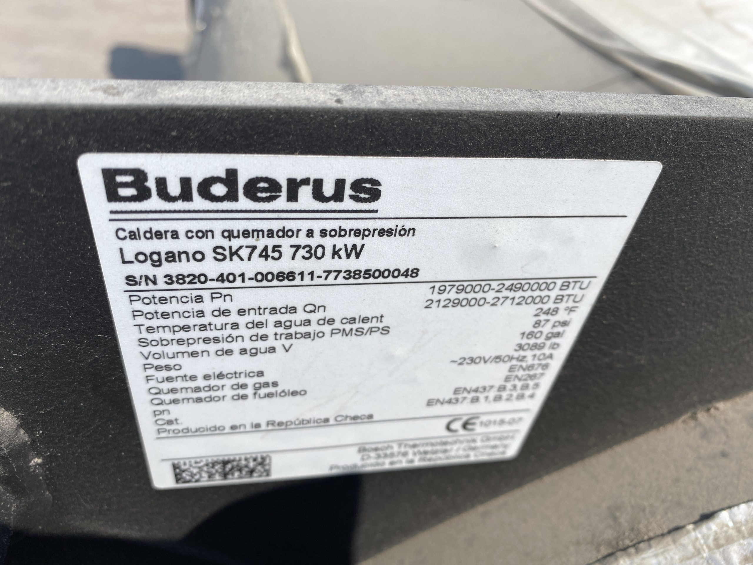 Lote 015 - Caldera con quemador a sobrepresión, Marca: BUDERUS, Modelo:LOGANO SK745 - Imagen 6