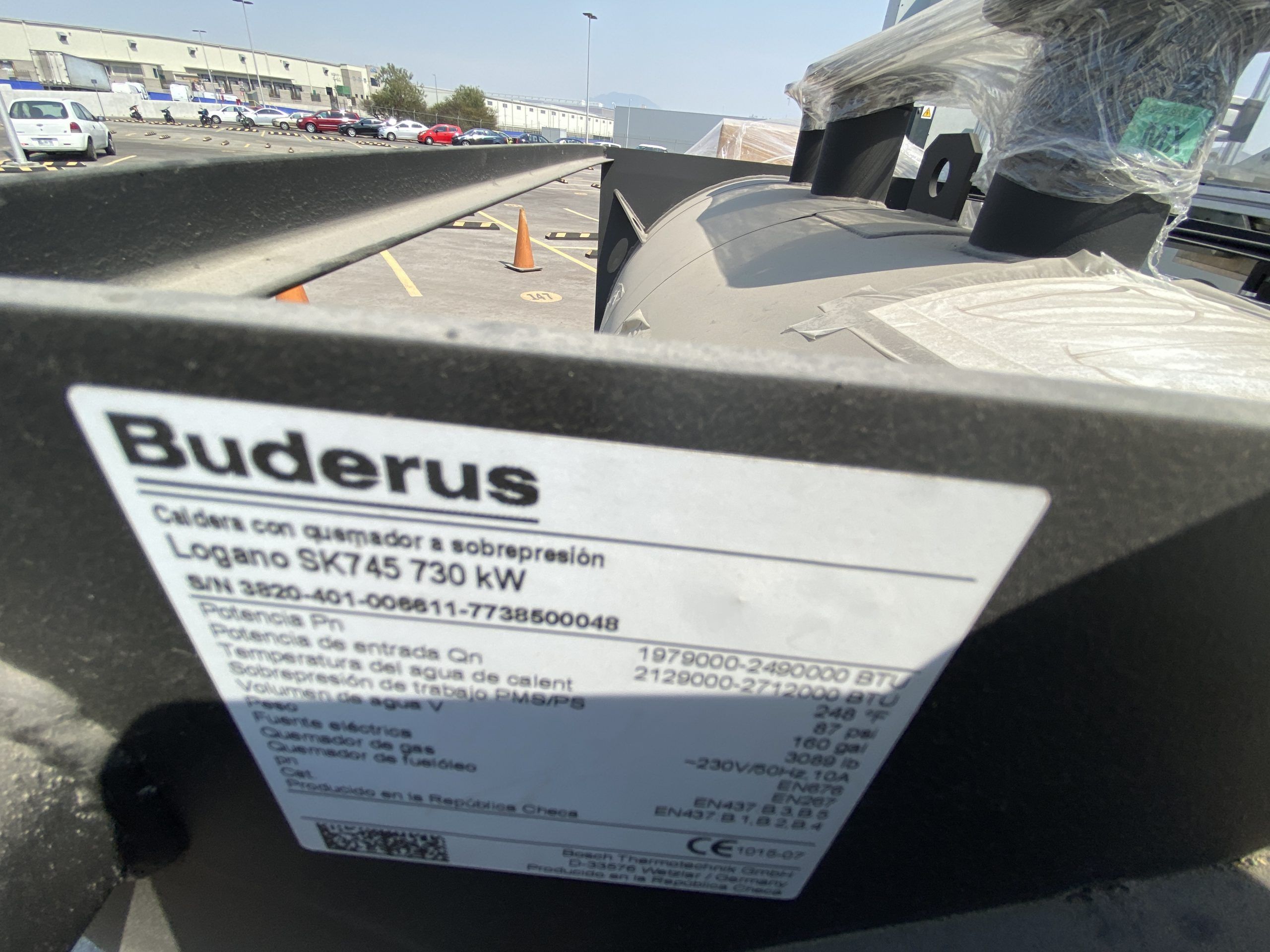 Lote 015 - Caldera con quemador a sobrepresión, Marca: BUDERUS, Modelo:LOGANO SK745 - Imagen 12