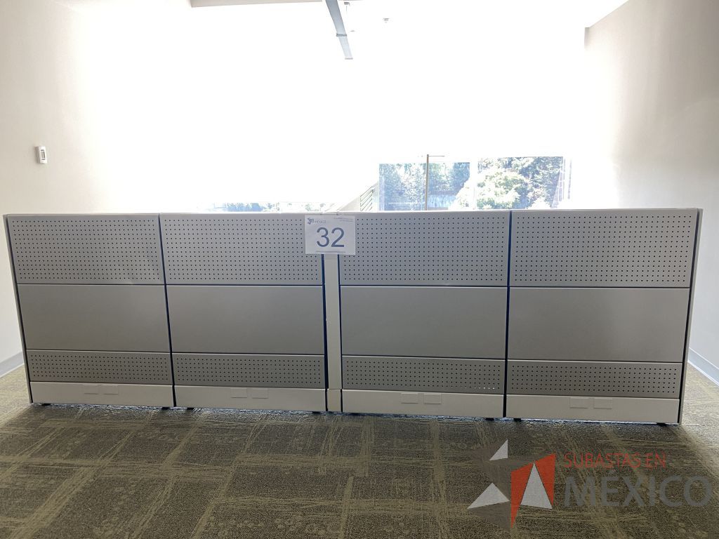 Lote 032 - Estación de trabajo para 2 personas con mampara baja y 2 archiveros - Imagen 16