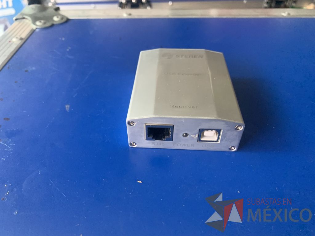 Lote 143 - 1 Interruptor-selector HDMI marca Auvio, 1 Extension USB Marca Steren y 1 Quita home marca Kramer - Imagen 4