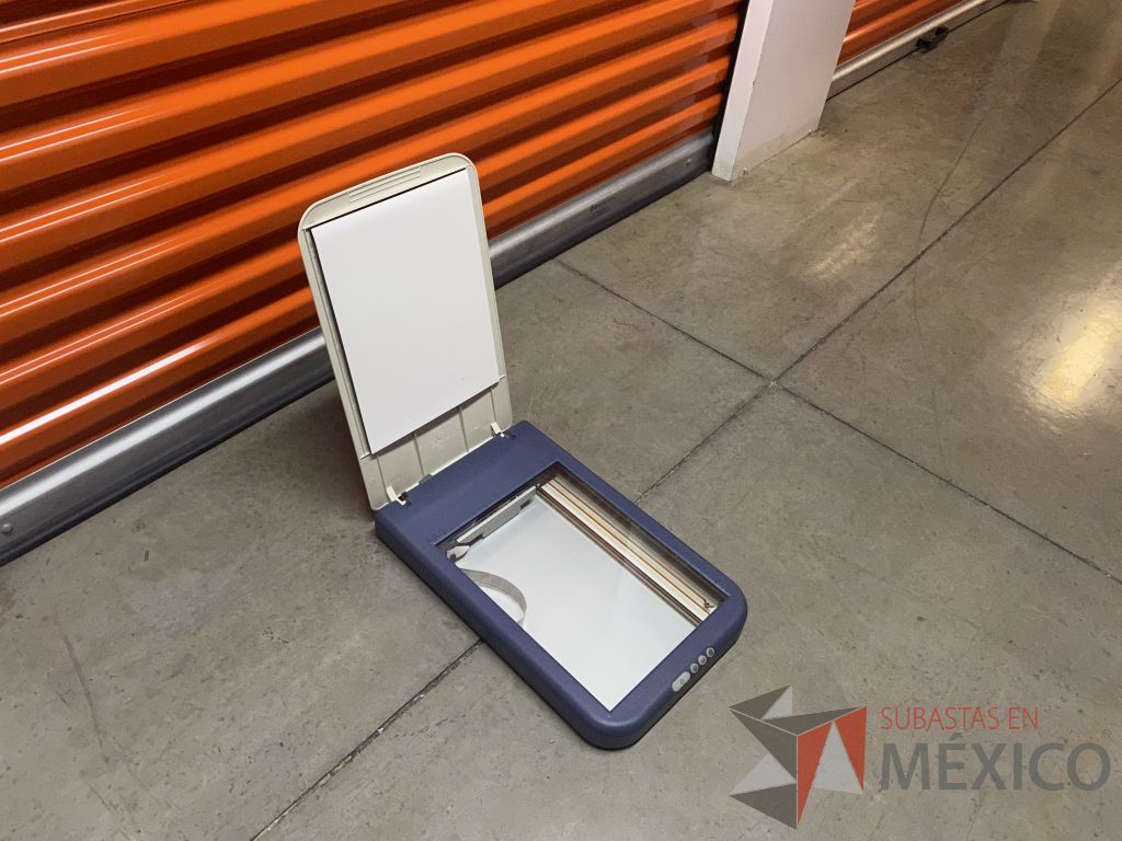 Lote 121 - 2 Scanners, HP Scanjet G3010 y Epson Perfection 1250 - Imagen 12