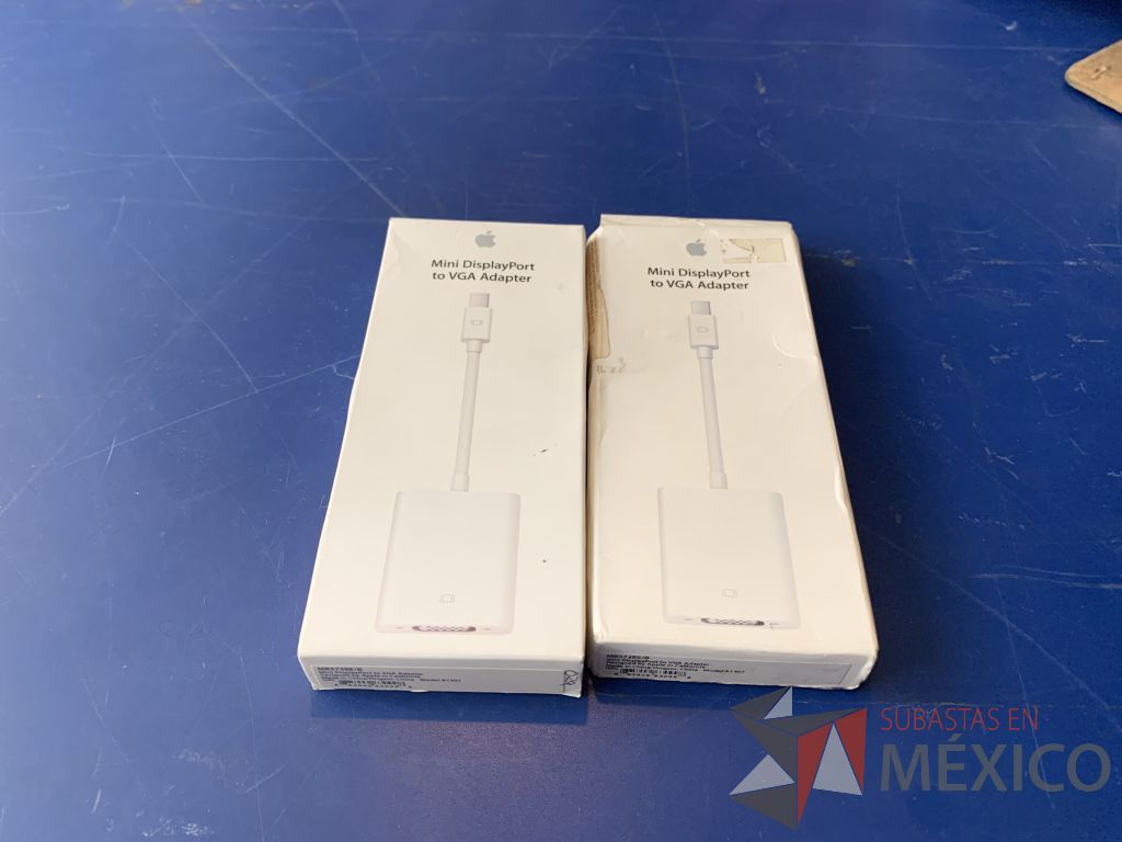 Lote 133 - 1 cable AV/USB p/IPAD,2 adaptadores minidisplay a VGA, 6 divisores VGA de 2 vias... - Imagen 30
