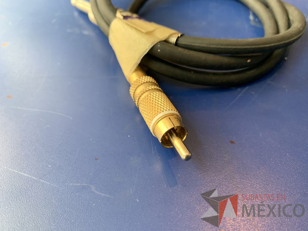 Lote 112 - 44 cables plug y miniplug a varias terminales y varias medidas - Imagen 13