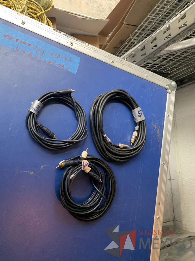 Lote 116 - 62 cables genericos RCA a varias terminales y varias medidas - Imagen 17