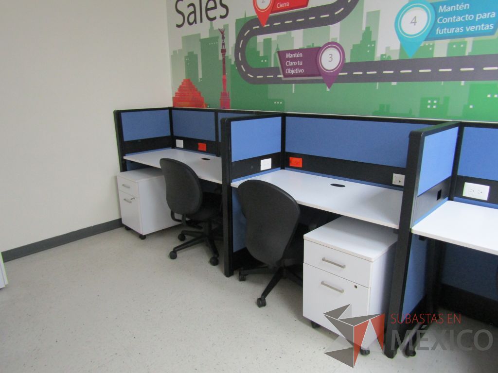 Lote 104 - Estación de trabajo tipo call center para 5 personas - Imagen 22