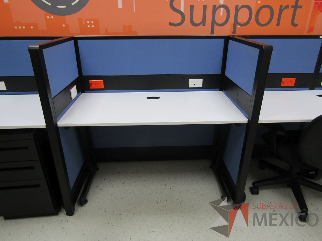 Lote 104 - Estación de trabajo tipo call center para 5 personas - Imagen 14
