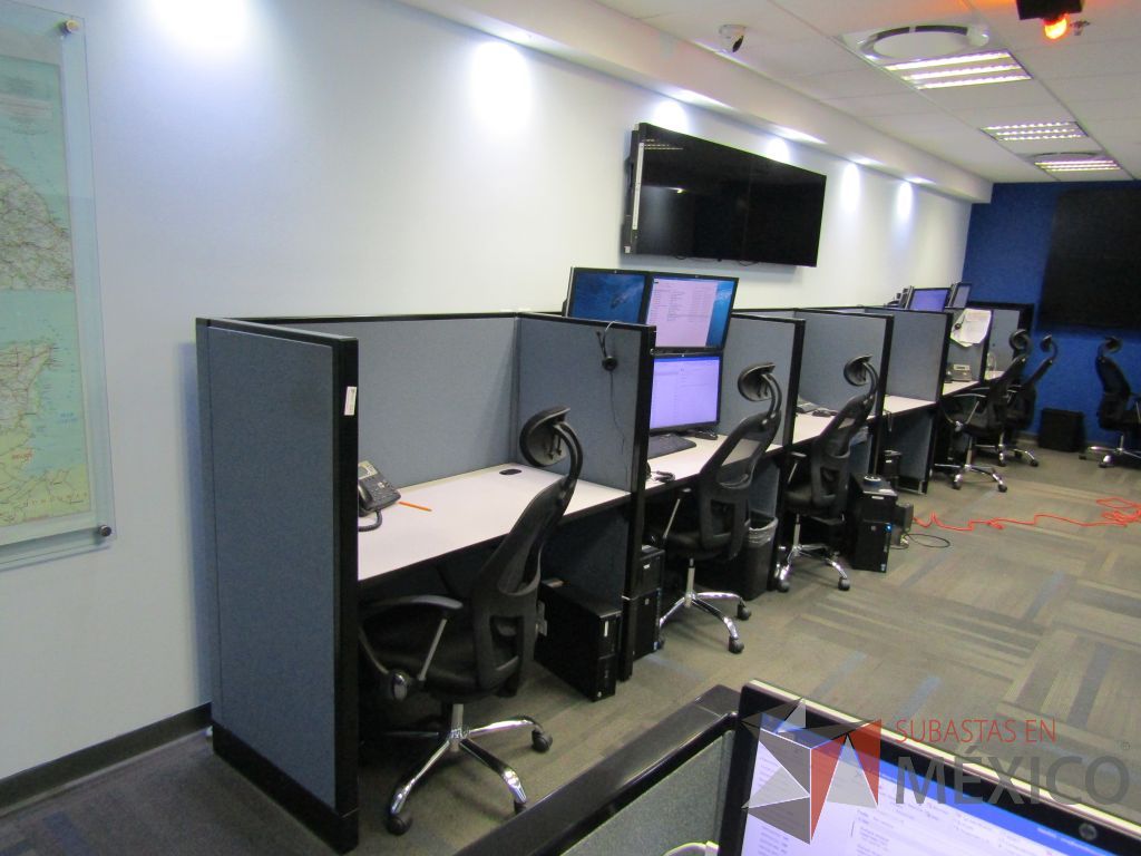 Lote 112 - Estación de trabajo lineal para 6 personas - Imagen 12