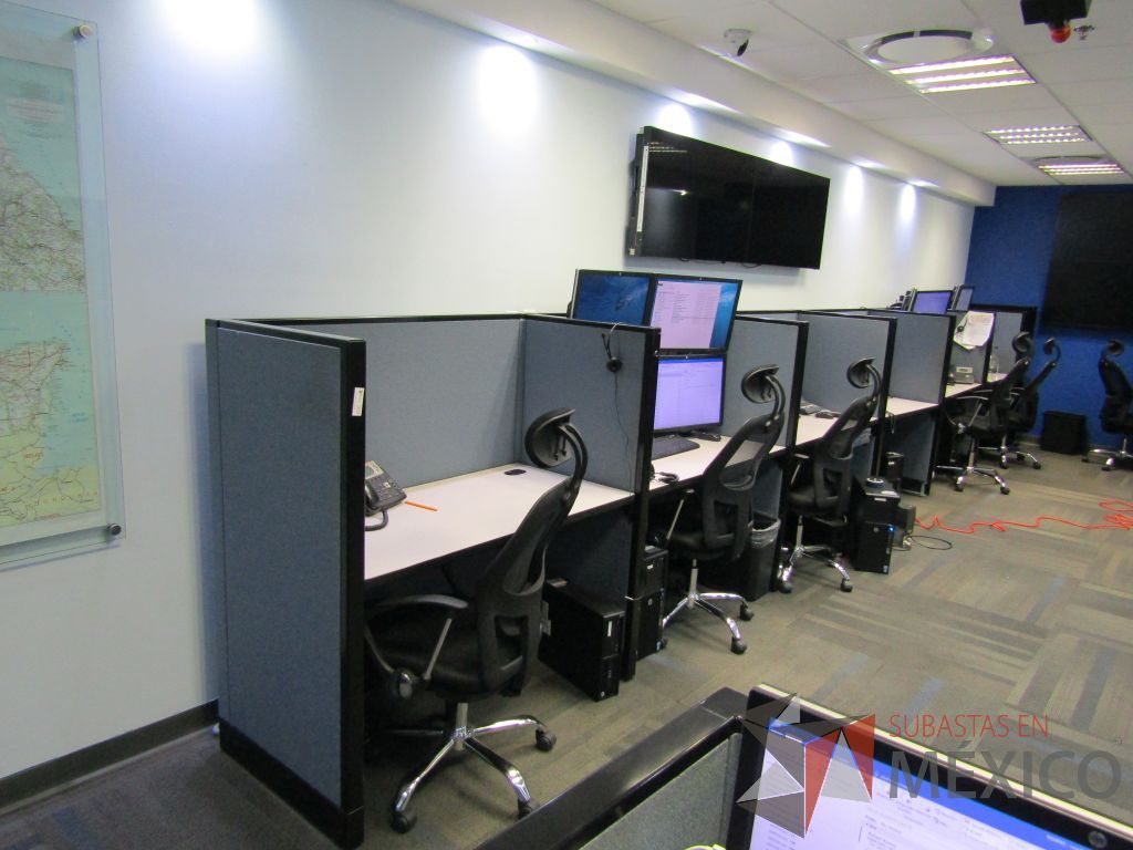 Lote 112 - Estación de trabajo lineal para 6 personas - Imagen 10