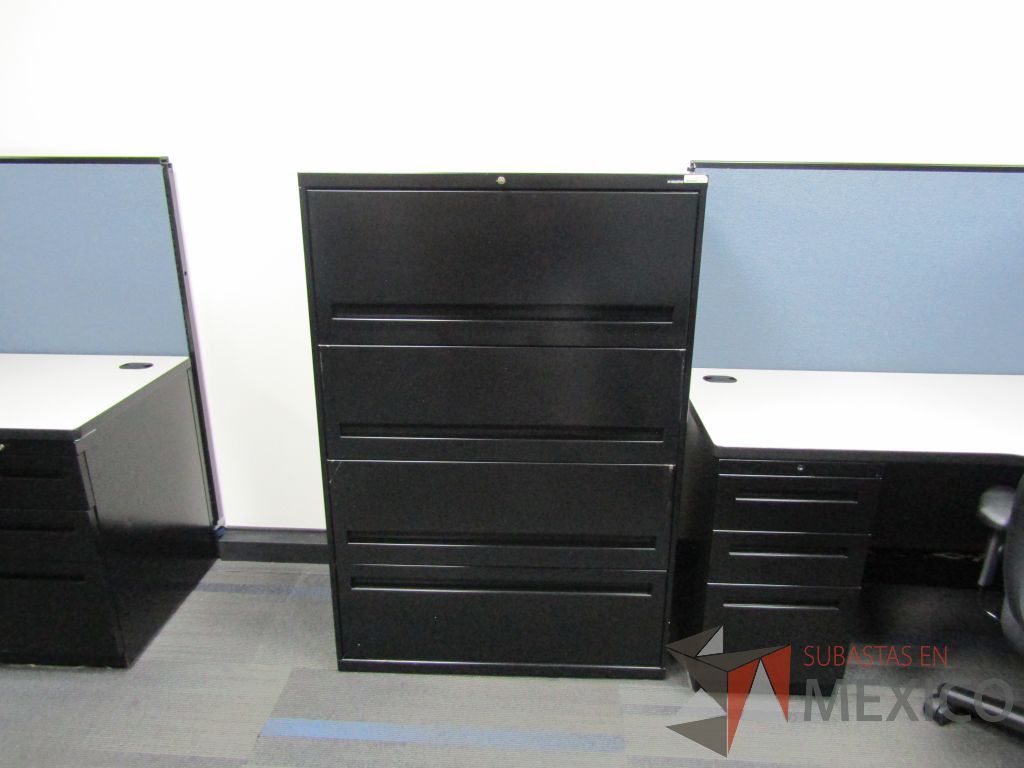 Lote 133 - Archivero horizontal metálico de 3 cajones y 1 gavetas color negro - Imagen 8