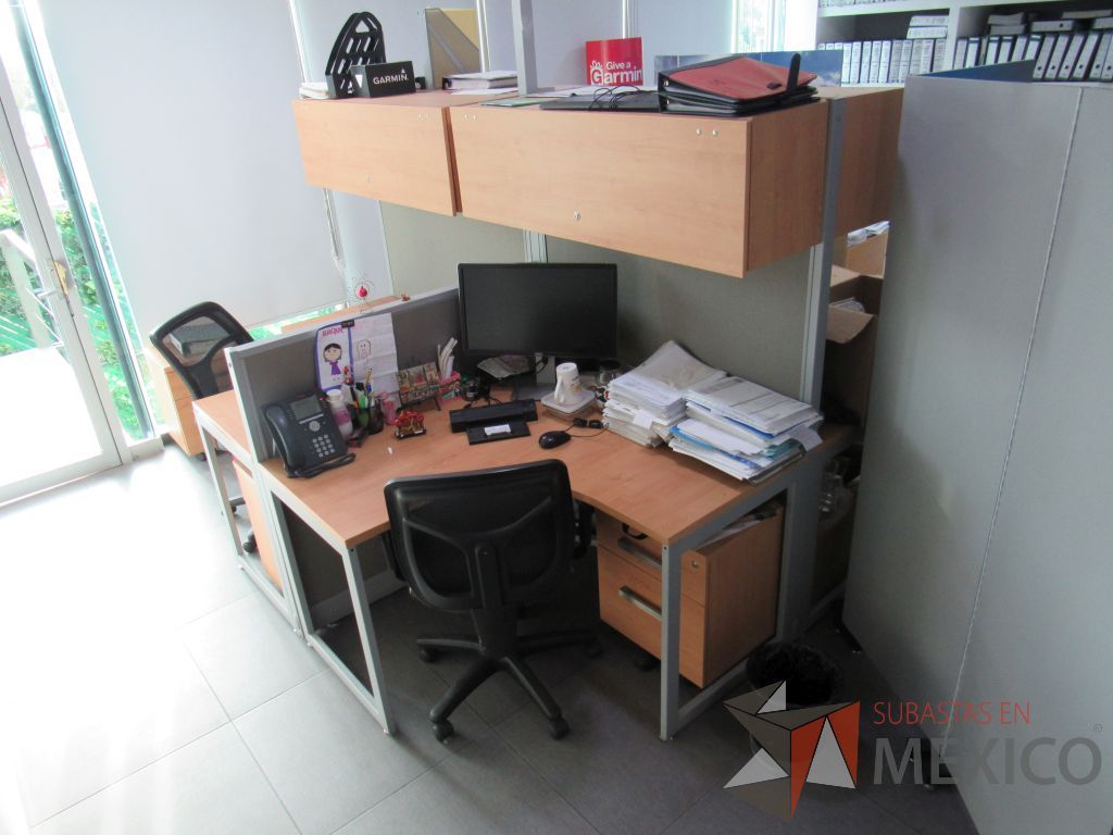 Lote 007 - Estación de trabajo para 4 personas - Imagen 7