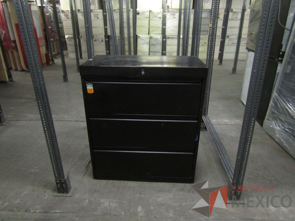 Lote 004 - Lote de 250 bienes diversos, aprox., (Cajoneras temporizadas, archiveros, artículos metálicos y de madera) - Imagen 122
