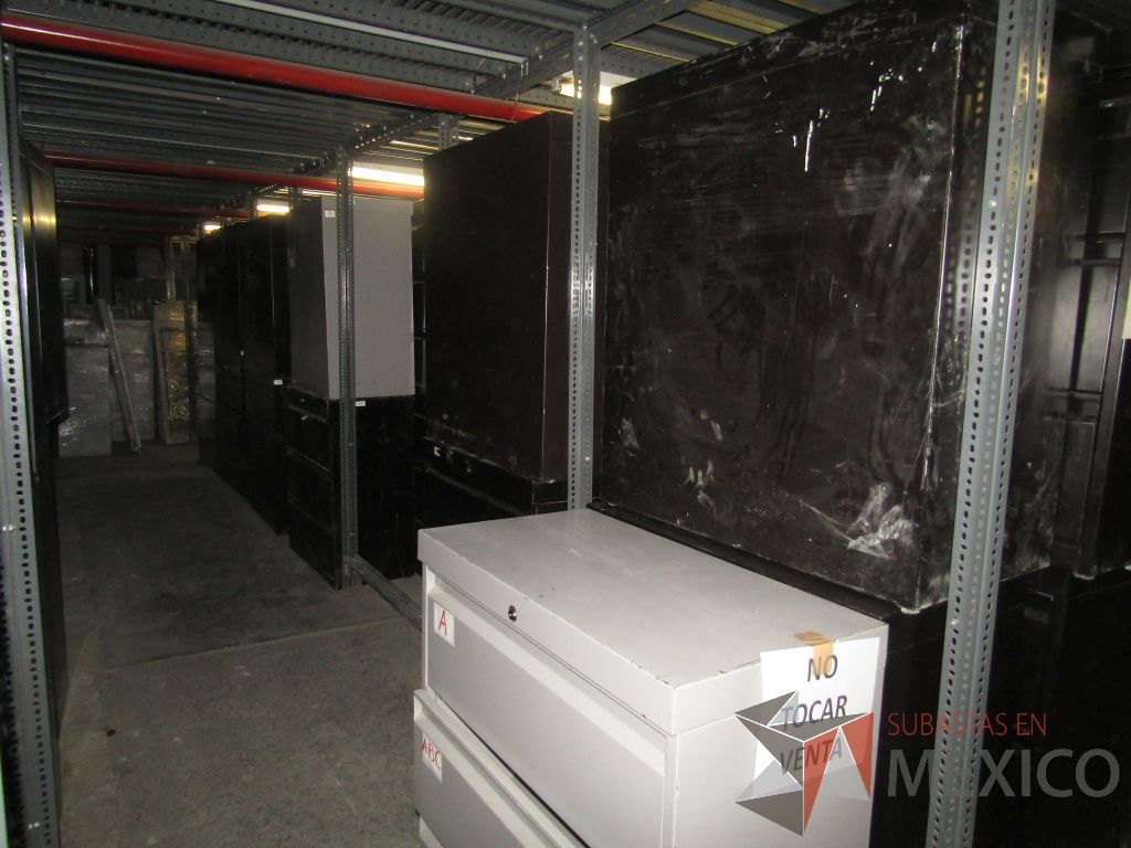 Lote 004 - Lote de 250 bienes diversos, aprox., (Cajoneras temporizadas, archiveros, artículos metálicos y de madera) - Imagen 114