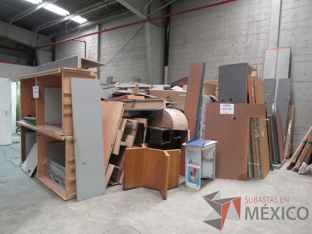 Lote 004 - Lote de 250 bienes diversos, aprox., (Cajoneras temporizadas, archiveros, artículos metálicos y de madera) - Imagen 34