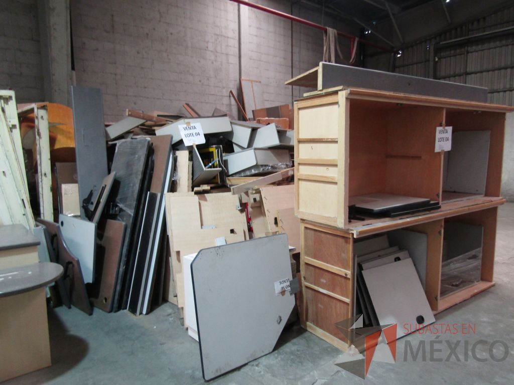 Lote 004 - Lote de 250 bienes diversos, aprox., (Cajoneras temporizadas, archiveros, artículos metálicos y de madera) - Imagen 27