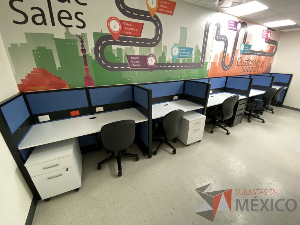 Lote 104 - Estación de trabajo tipo call center para 5 personas - Imagen 7