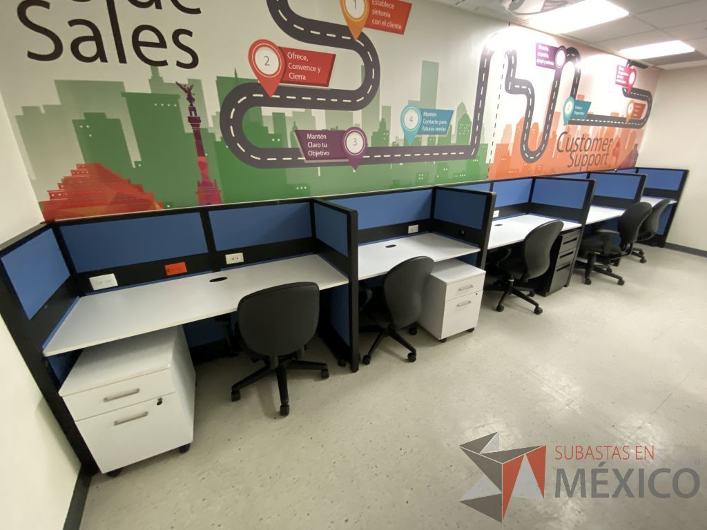Lote 104 - Estación de trabajo tipo call center para 5 personas - Imagen 4