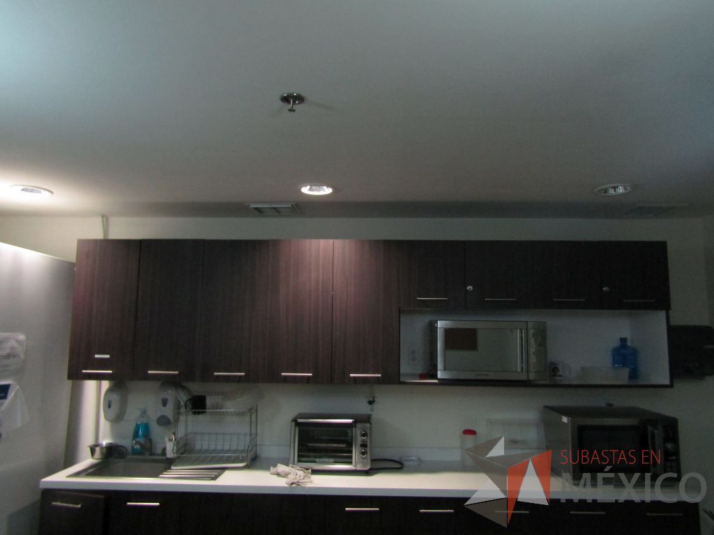 Lote 050 - Cocina integral con alacena y mueble con tarja - Imagen 16