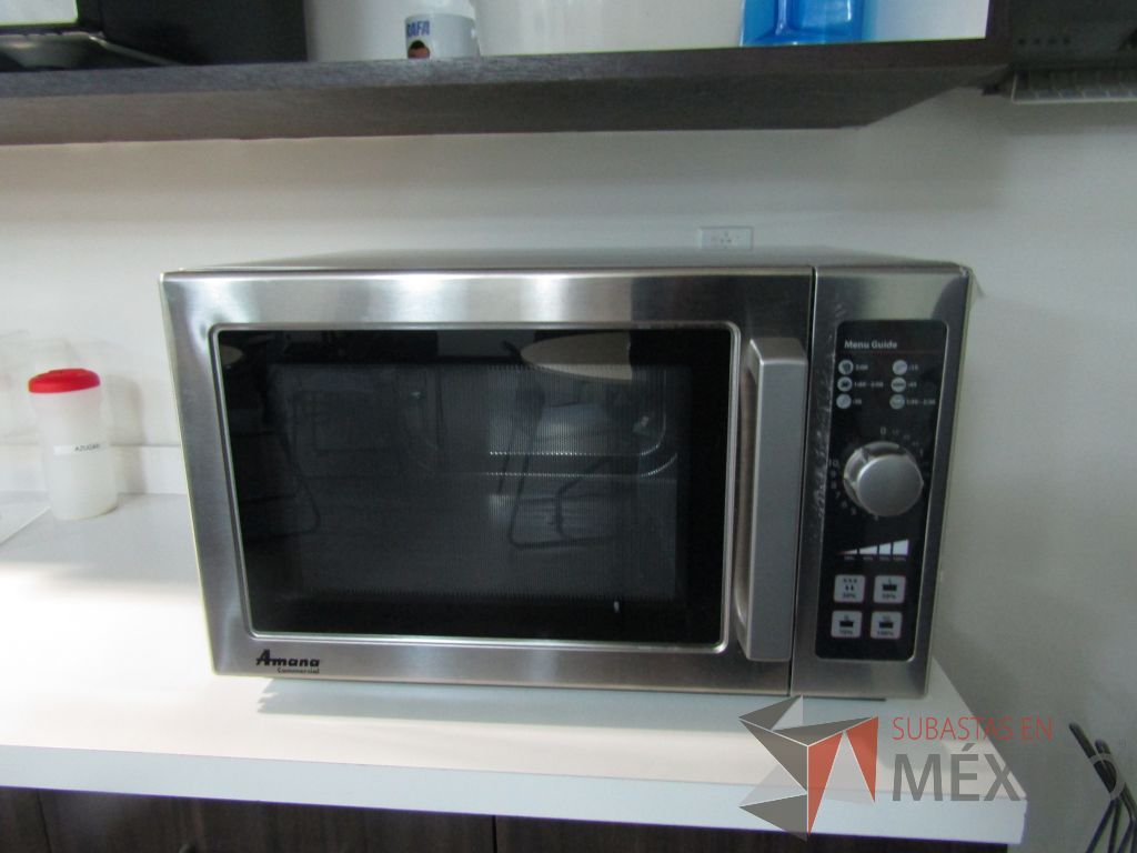 Lote 047 - Horno de microondas. Modelo: RCS10DSE, Marca: AMANA - Imagen 6