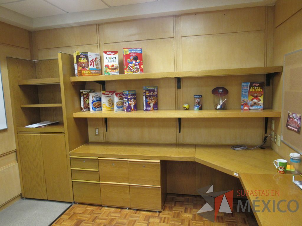 Lote 064 - Oficina Ejecutiva con Escritorio en escuadra, Credenza, 2 Gabinetes... - Imagen 11