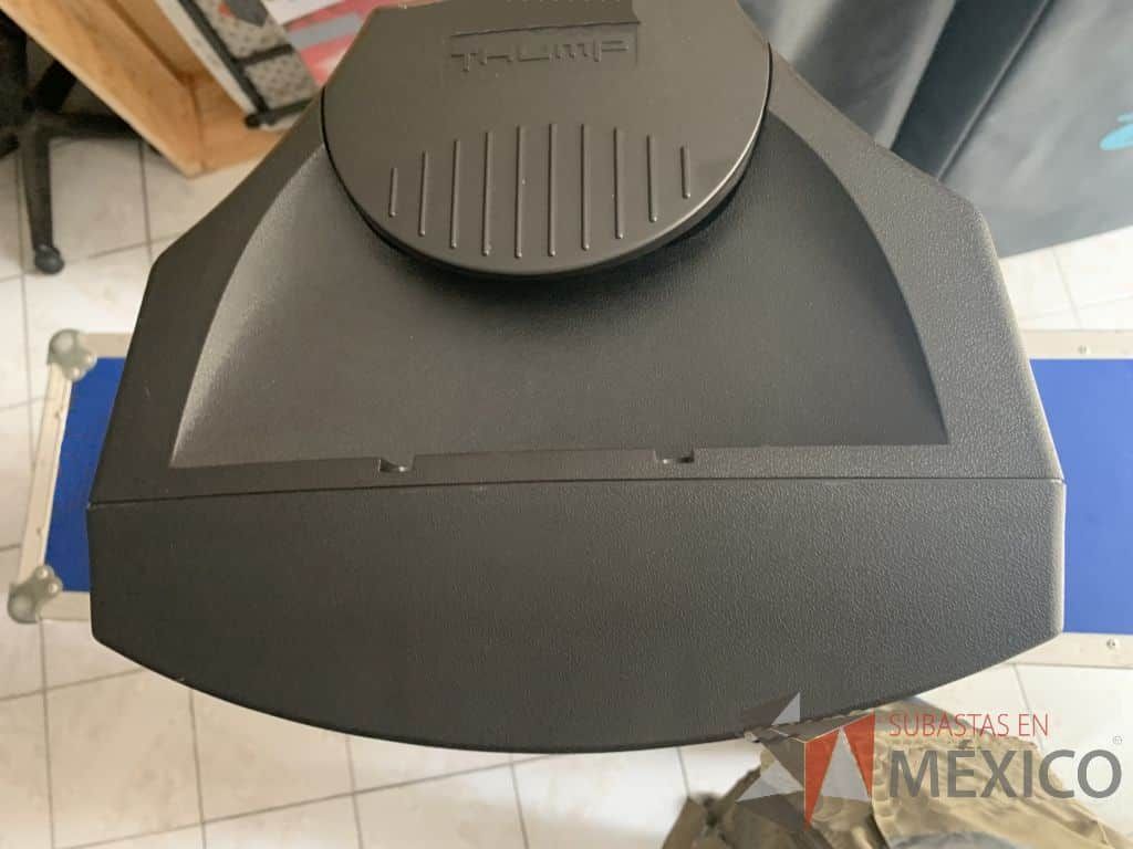 Lote 016 - 2 Bocinas profesionales 300w Marca Mackie con tripié y 2 cables Canon genérico de 20m - Imagen 9