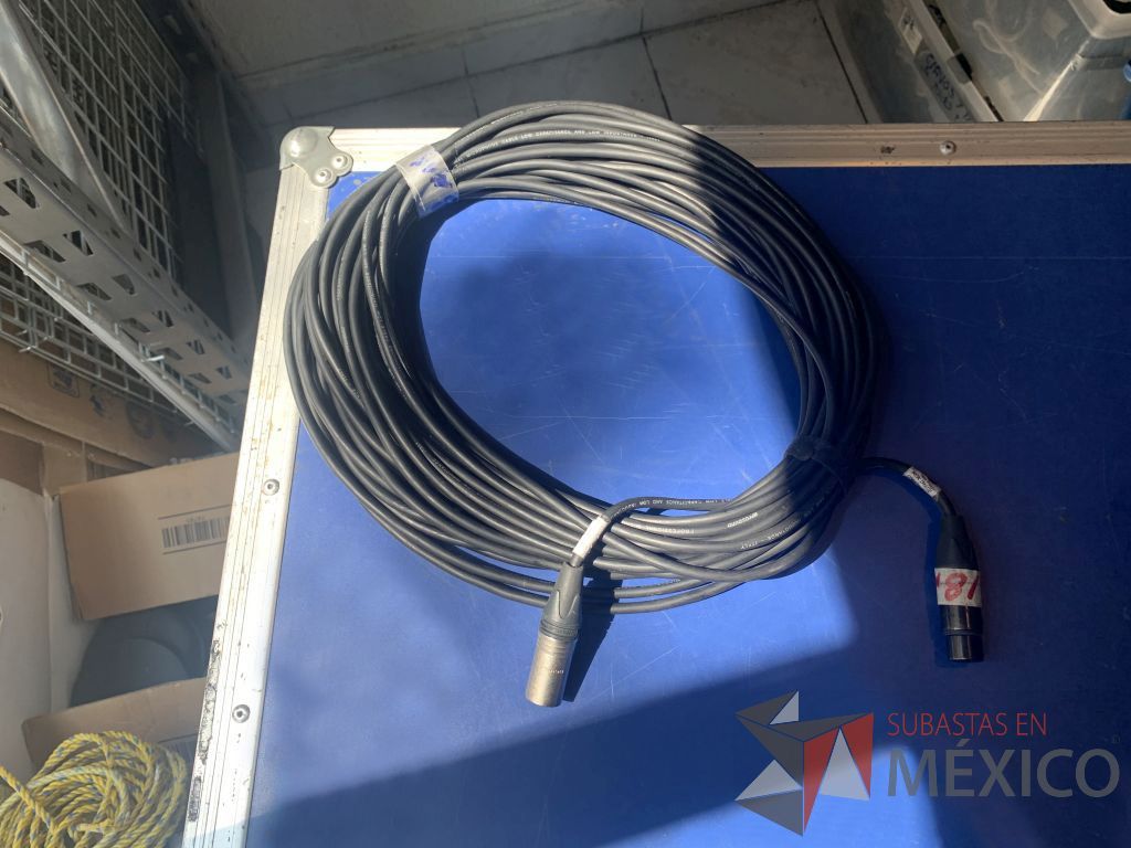 Lote 111 - 34 cables canon generico de varias medidas desde 18 mts hasta .90 cms - Imagen 9