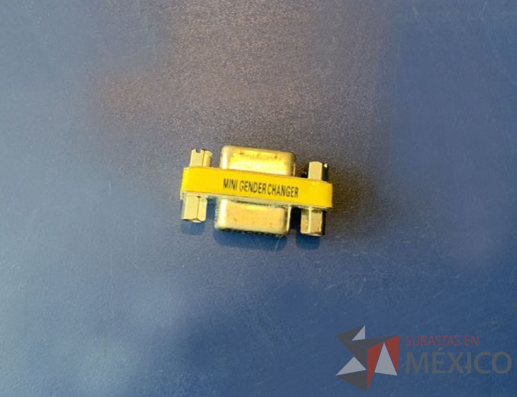 Lote 134 - 205 conectores y adaptadores de diversas conexiones ( VGA,CANON,PLUG,HDMI,RCA etc.) - Imagen 50