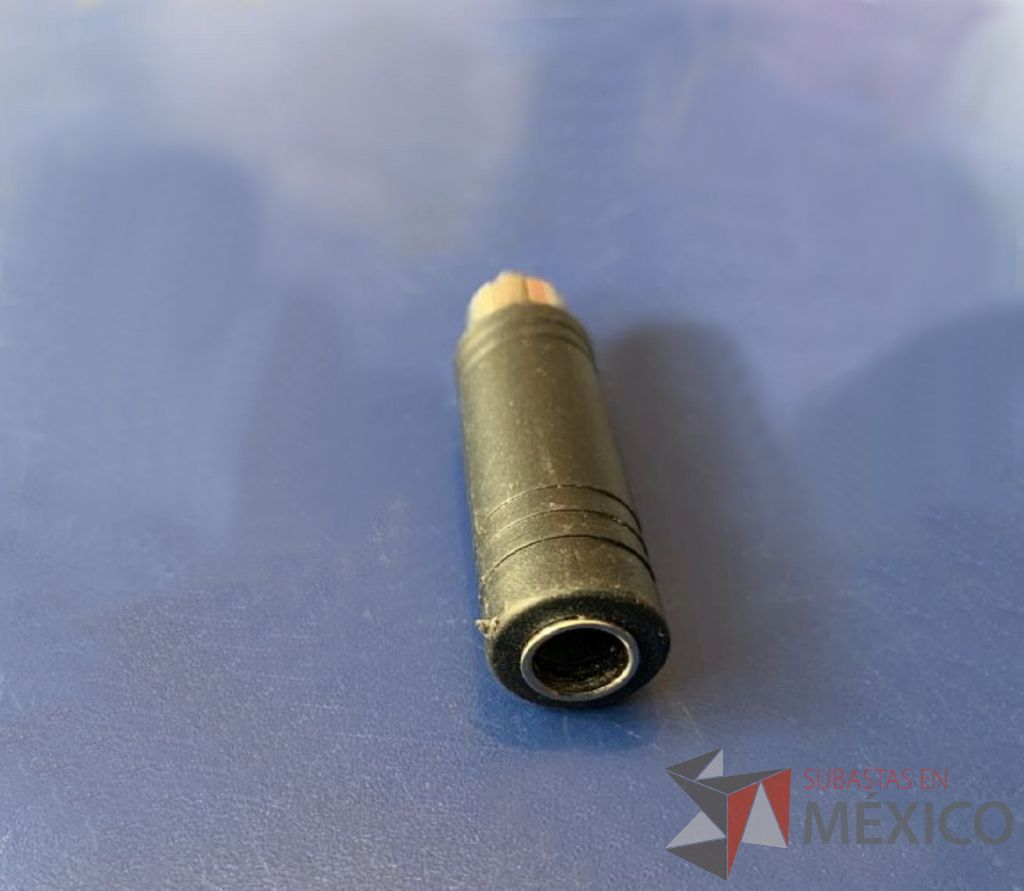 Lote 134 - 205 conectores y adaptadores de diversas conexiones ( VGA,CANON,PLUG,HDMI,RCA etc.) - Imagen 29