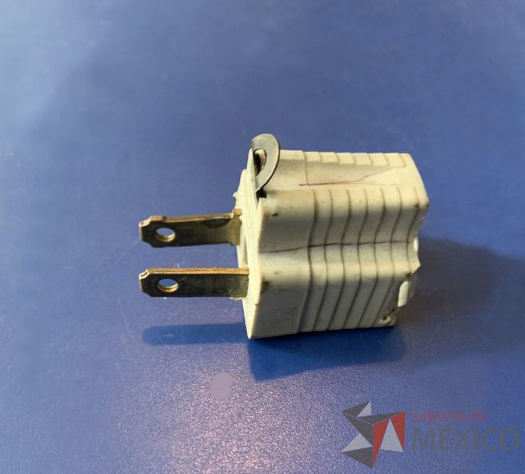 Lote 134 - 205 conectores y adaptadores de diversas conexiones ( VGA,CANON,PLUG,HDMI,RCA etc.) - Imagen 11