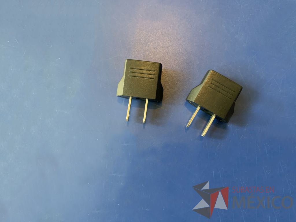 Lote 134 - 205 conectores y adaptadores de diversas conexiones ( VGA,CANON,PLUG,HDMI,RCA etc.) - Imagen 9